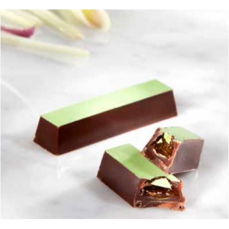 https://www.pastrychefsboutique.com/16934-large_default/chocolate-world-cw1000l37-magnetic-polycarbonate-modern-straight-rectangular-bar-chocolate-mold-80-x-128-x-10-mm-11gr-1x10-cavit.jpg