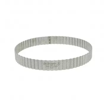 De Buyer 3030.20 De Buyer Stainless Steel Perforated Fluted Tart Ring - Round Ø 8'' - 1 3/8'' High Round Tart Ring