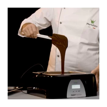 Digital Meltinchoc Chocolate Tabletop Tempering Machine - 3.6L - 230V