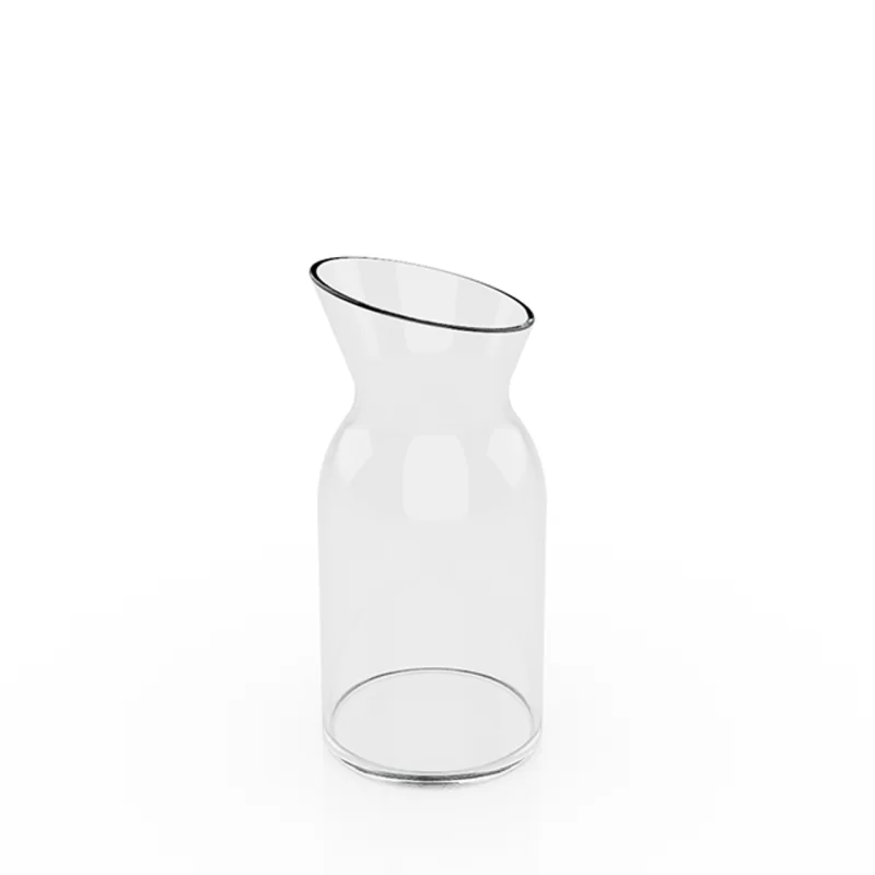 Craster Tilt Medium Glass Carafe 92 x 92 x 211 mm