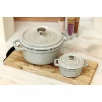 Staub 2.75-qt Round Dutch Oven - White Truffle