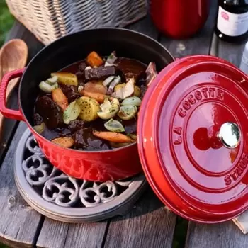 Staub 5.5-qt Round Dutch Oven - Cherry