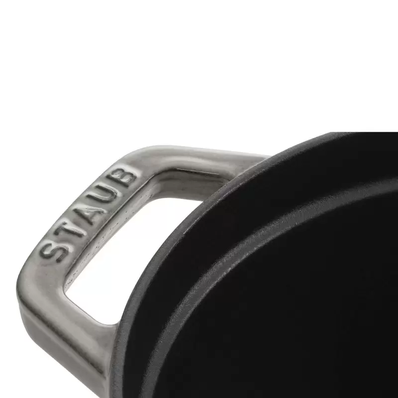 Staub 7-qt Oval Dutch Oven - Graphite Grey