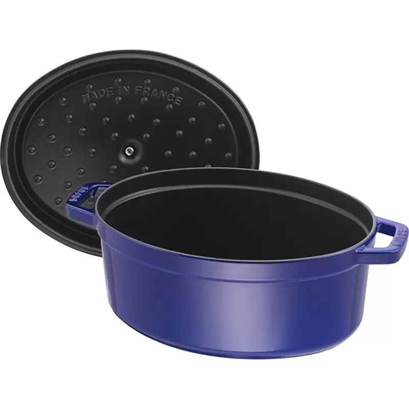 Staub 7-qt Oval Dutch Oven - Dark Blue