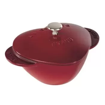 Staub 1.75-qt Heart Dutch Oven - Cherry