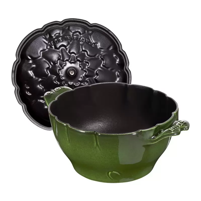 Staub 3-qt Artichoke Dutch Oven - Basil