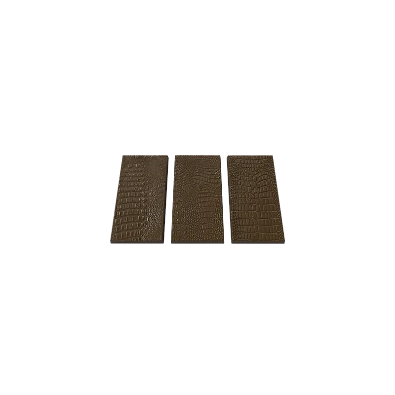 Polycarbonate Alligator Textured Chocolate Tablet Mold - 150 mm x 75 mm x 8 mm - 100gr - 3 cavity