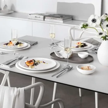 Villeroy & Boch NewMoon Collection Fine Porcelain Flat plate - 270 x 270 x 25 mm - 6 pcs set.