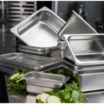 Stainless Steel Food Pans and Lids